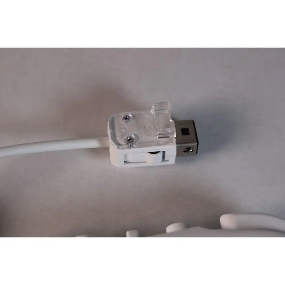 Official Nintendo Wii Pro Controller Classic White RVL-005 OEM - TESTED WORKs